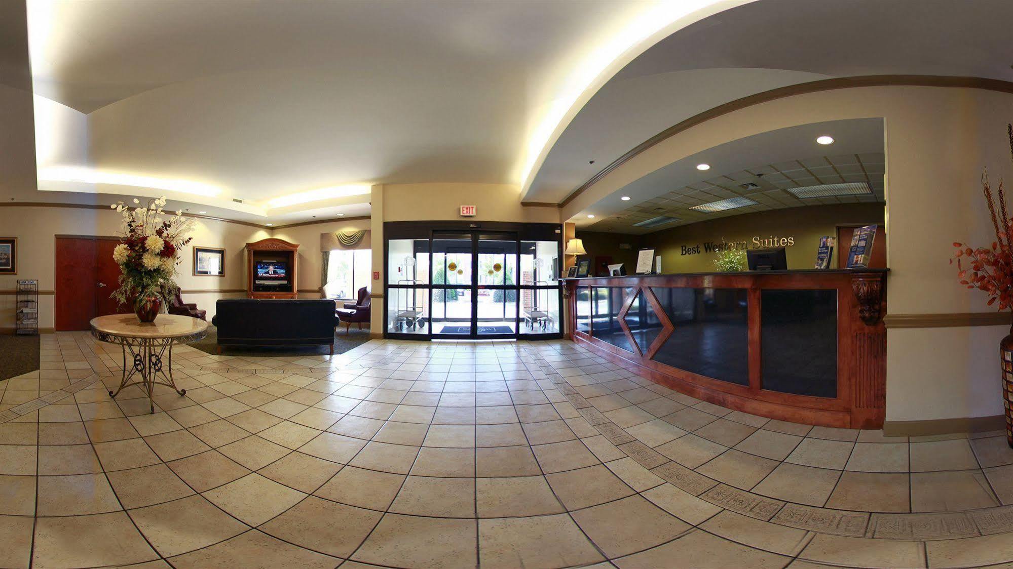 Best Western Plus Suites Greenville Exterior photo
