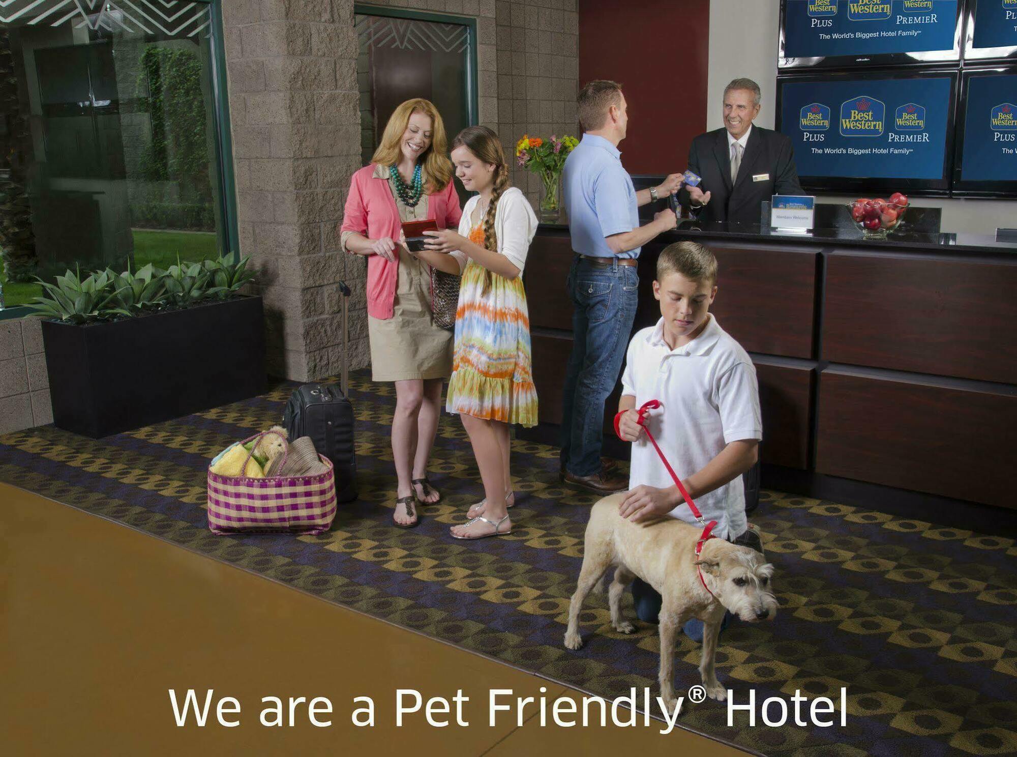 Best Western Plus Suites Greenville Exterior photo
