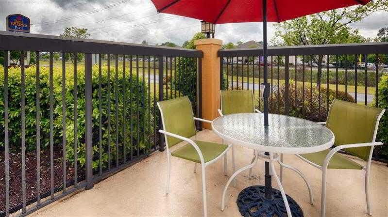 Best Western Plus Suites Greenville Exterior photo
